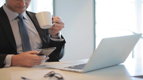 進(jìn)口跨境電商選擇海外倉還是保稅倉？