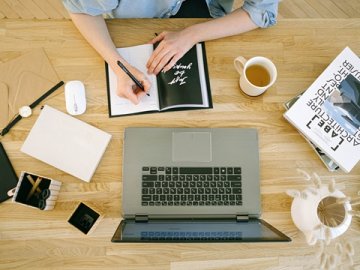 如何修改法國VAT公司名稱和地址信息？