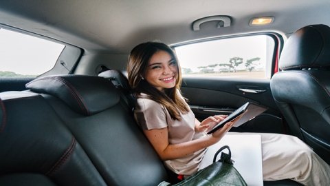 跨境物流企業(yè)應實現智能分揀物流貨物