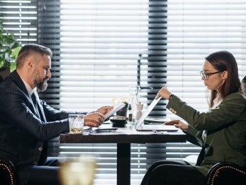 廣州企業(yè)專業(yè)代辦香港公司注冊服務(wù)