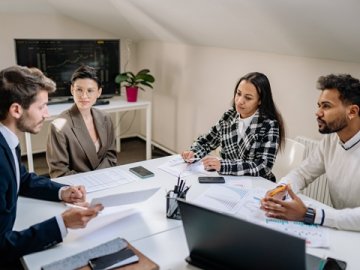 如何查詢香港個(gè)人或員工的強(qiáng)積金賬戶信息？