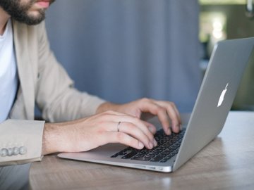 注冊香港公司董事需滿足哪些條件？